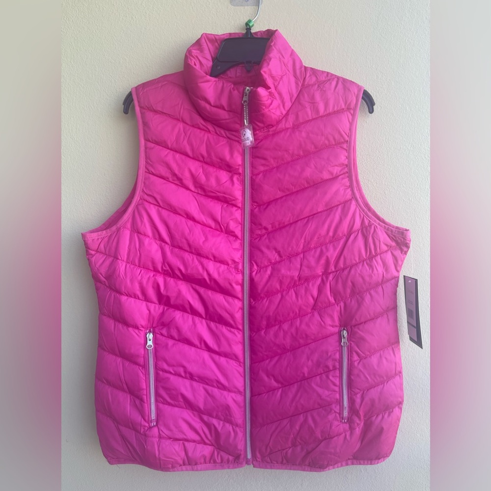 Big Chill puffer vest, size large, brand new